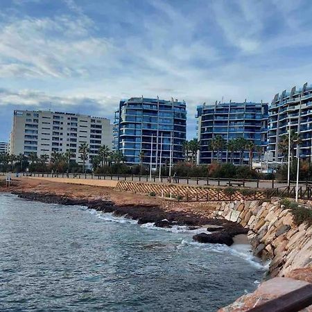 Nice Apartment Near The Sea 또레비에하 외부 사진