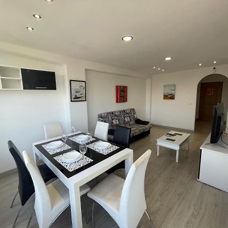 Nice Apartment Near The Sea 또레비에하 외부 사진