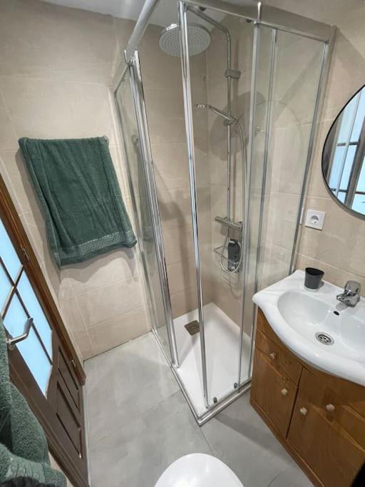 Nice Apartment Near The Sea 또레비에하 외부 사진