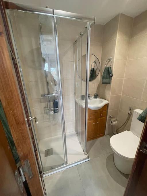 Nice Apartment Near The Sea 또레비에하 외부 사진