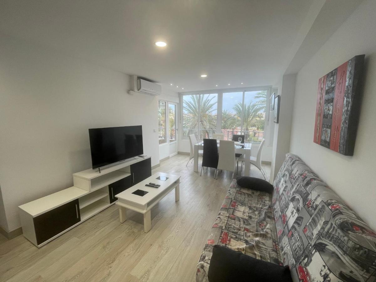 Nice Apartment Near The Sea 또레비에하 외부 사진