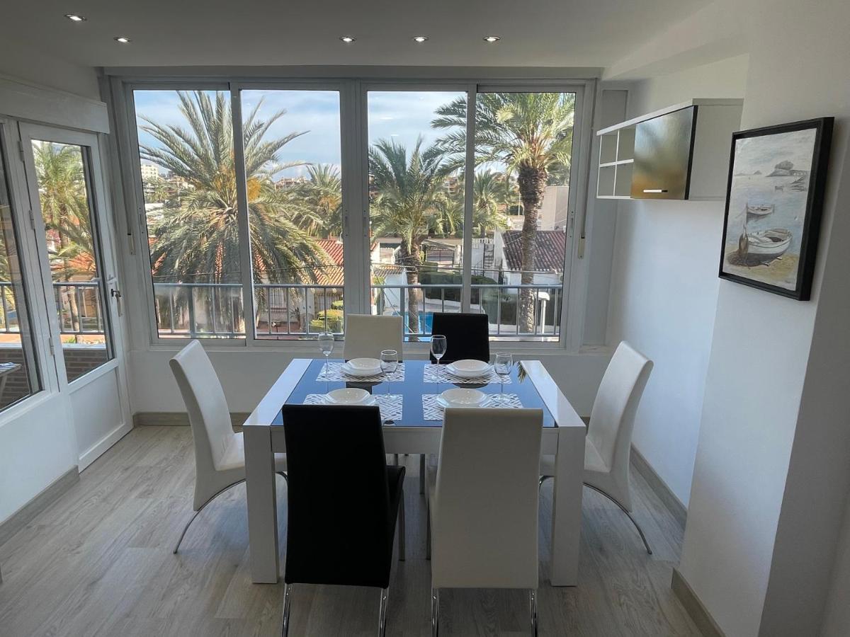 Nice Apartment Near The Sea 또레비에하 외부 사진